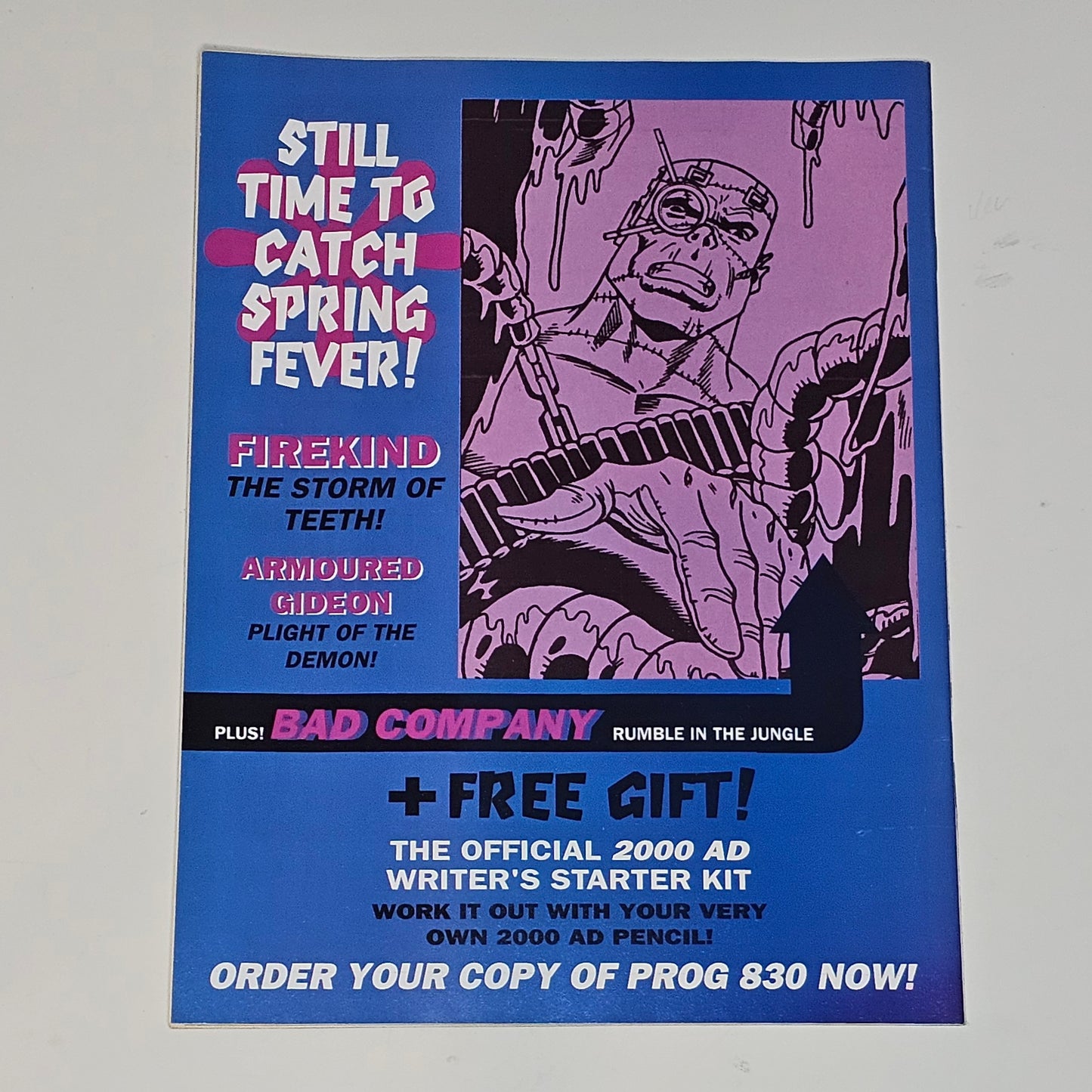 2000 AD Nr 829 1993 #FN# + Klistermärken (Brittisk)