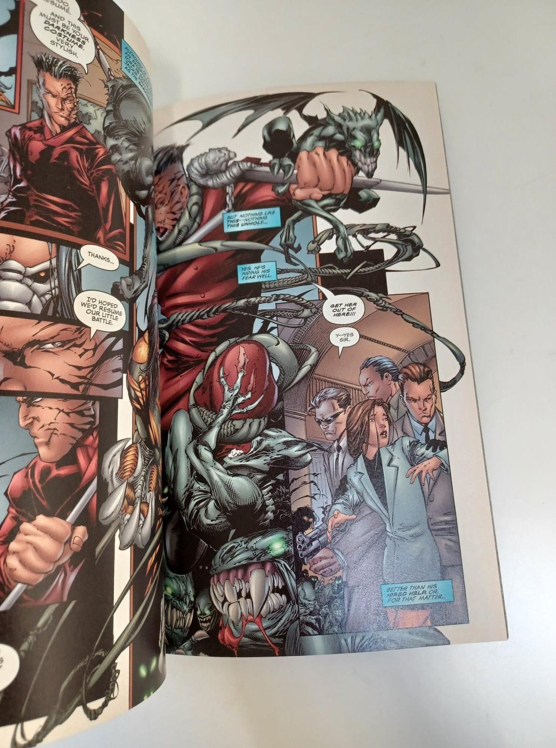 Withblade Darkness - Family Ties USA 2001 #FN#