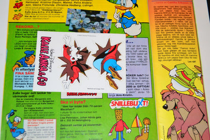 Kalle Anka & Co Nr 8 1985 #FN# + Bilaga (Klistermärke)